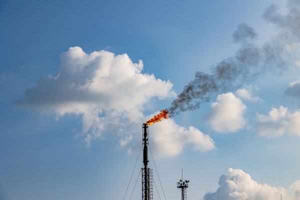 GOVERNMENT TO CUT OIL AND GAS EMISSIONS BY 60%